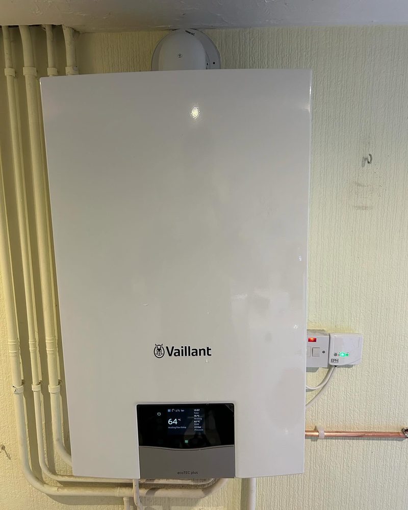 Ideal boiler installed on blockwork by SWW in Devon